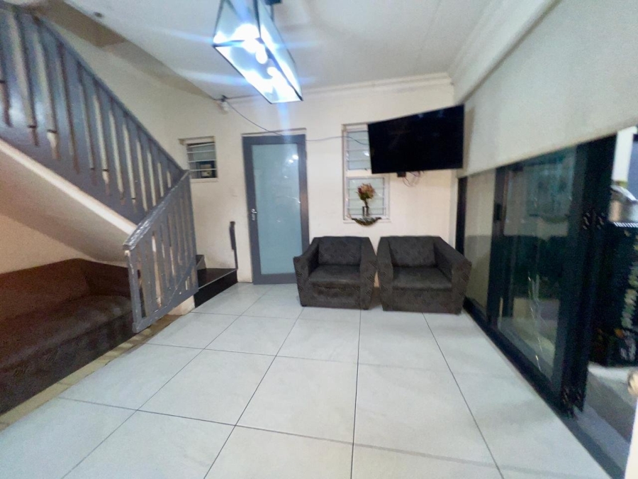 3 Bedroom Property for Sale in Harmony Village Western Cape